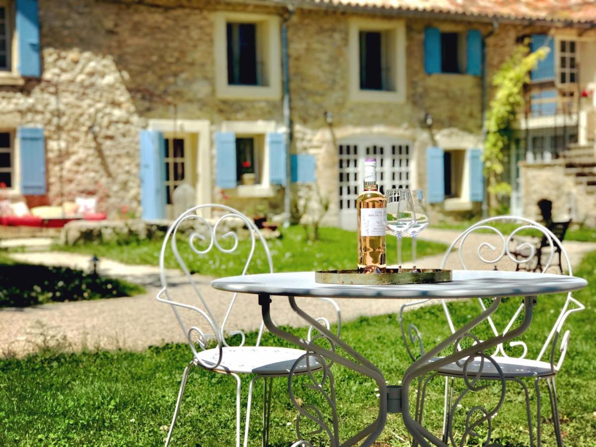 Domaine De La Brave Bed & Breakfast Pernes-les-Fontaines Exterior photo